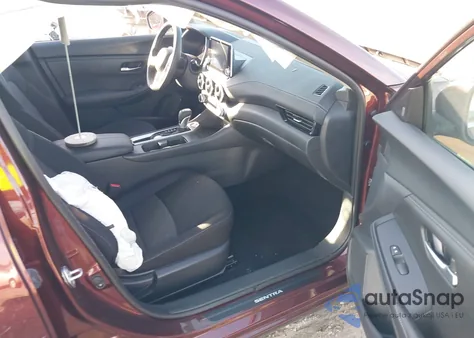 2024 Nissan Sentra Sv Xtronic Cvt z USA, uszkodzony, nr VIN 3N1AB8CV3RY275887